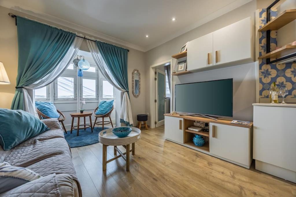 Piccolo- Steps Away To Everything Sliema